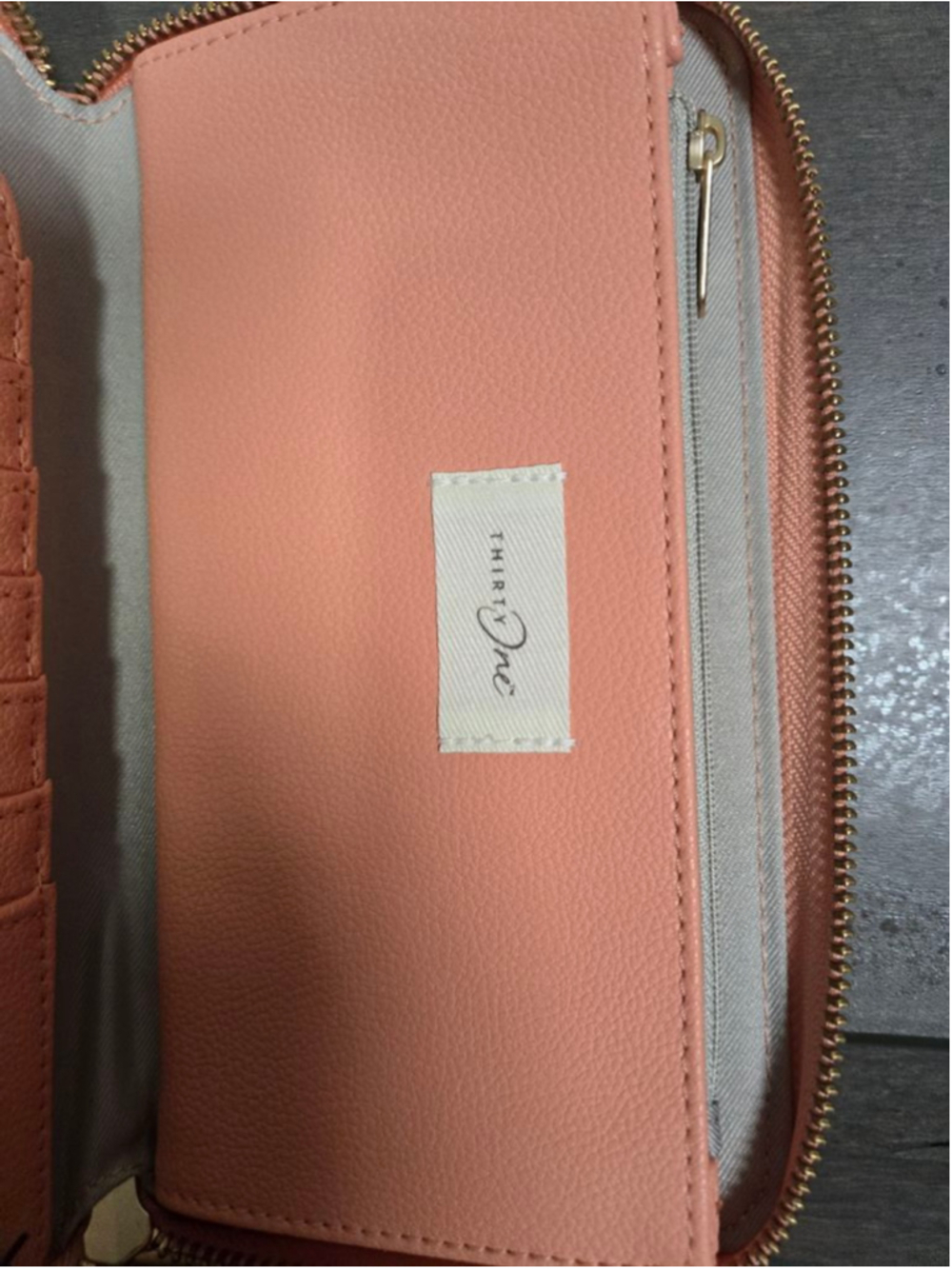 Women's Thirty-One Peach Zip-Around Wallet One Size - Picture 6 of 11